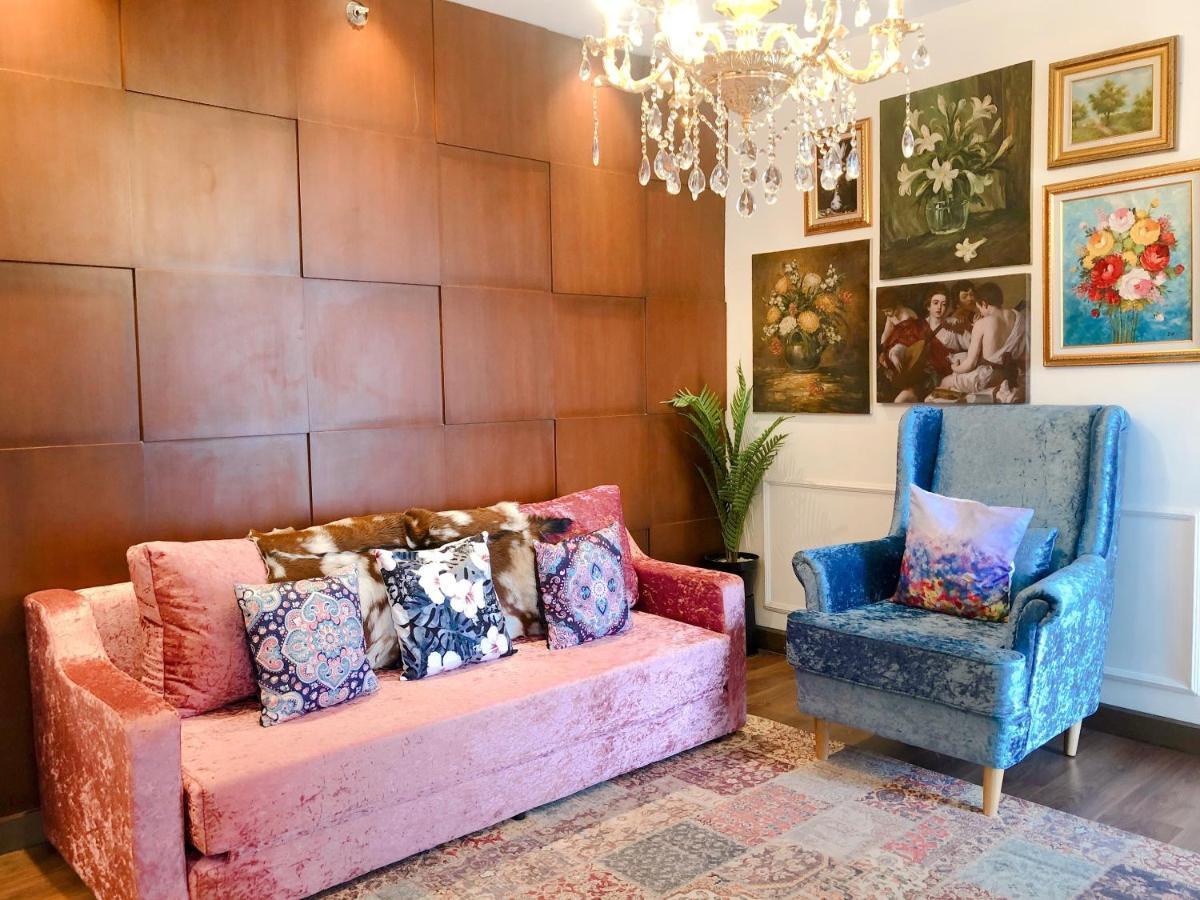 Youre At - The Majesty Apartment บันดุง ภายนอก รูปภาพ