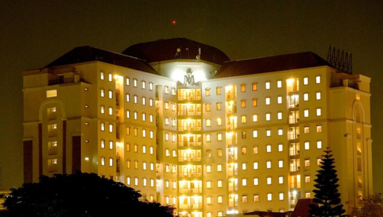 Youre At - The Majesty Apartment บันดุง ภายนอก รูปภาพ